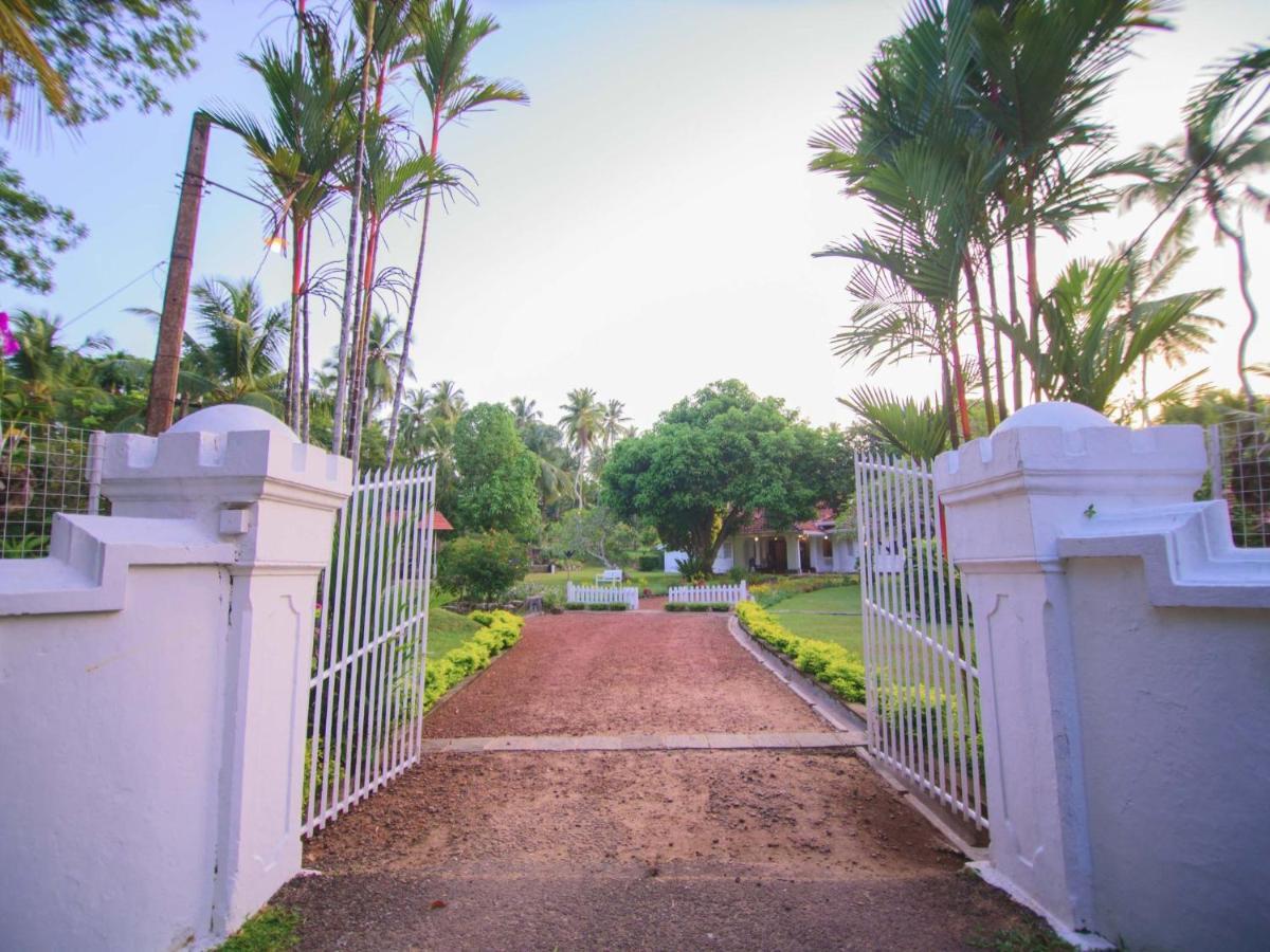 Thalpe Walawwa Heritage Villa Unawatuna Exterior foto