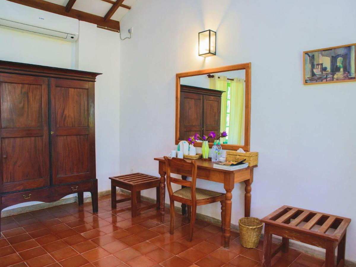 Thalpe Walawwa Heritage Villa Unawatuna Exterior foto